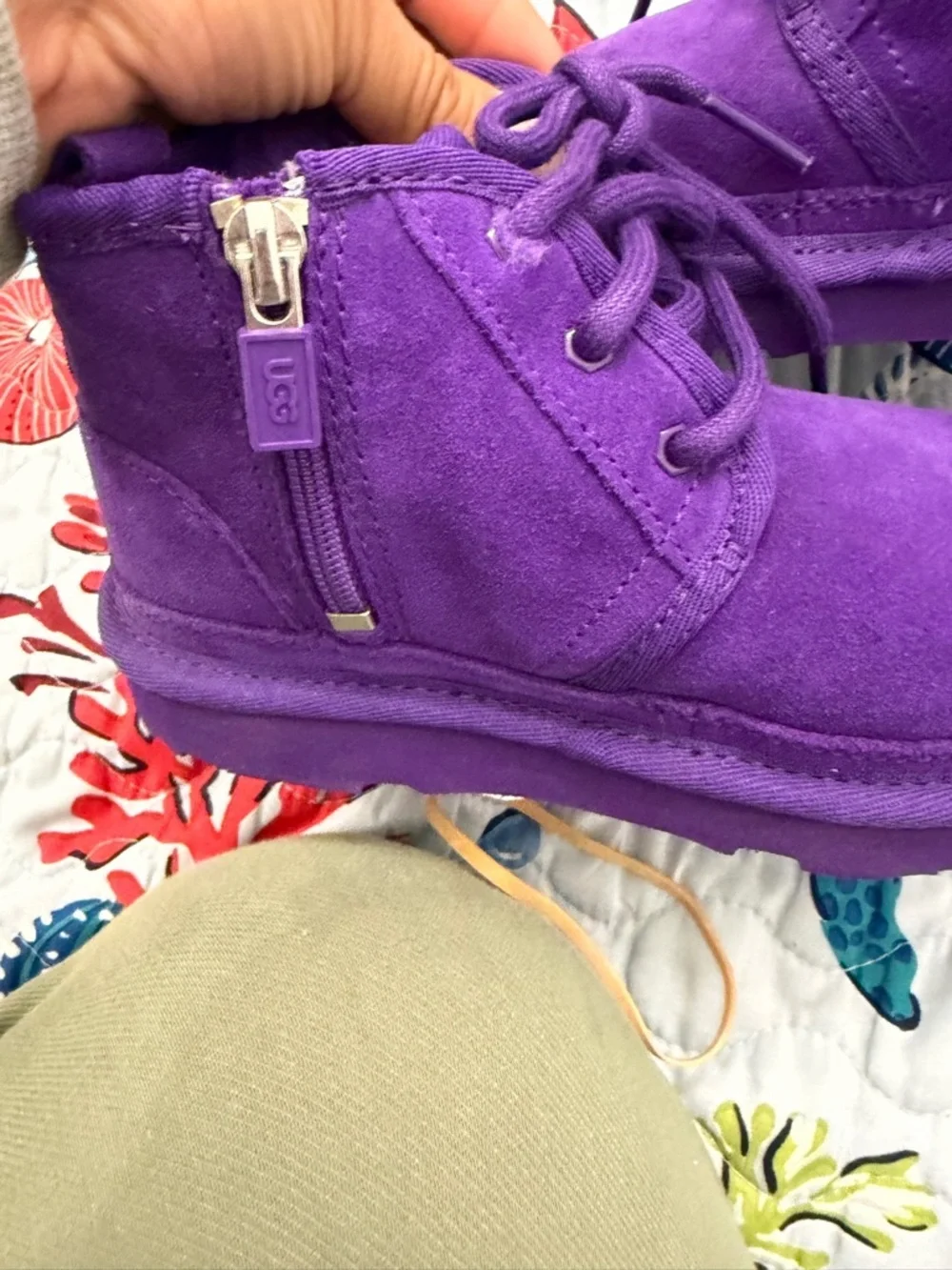 UGG Kids Neumel II boots, purple suede upper and a cozy wool lining Size 11 kids - Picture 8 of 8